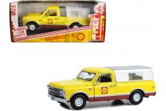 Greenlight 1/24 Chevrolet C-10 1968 with Camper - Shell image