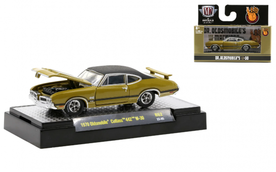 M2 Machines 1/64 1970 Oldsmobile Cutless 442W-306 image