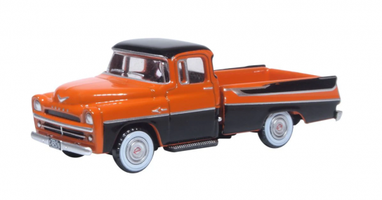 Oxford 1/87 1957 Dodge D100 Sweptline Pickup image