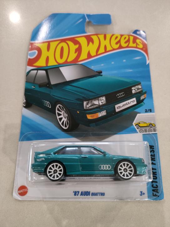 Hot Wheels '87 Audi Quattro Teal image