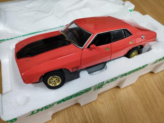 DDA 1/18 1974 Ford Falcon XB GT ~~RARE GOLD CHASE CAR~~ image