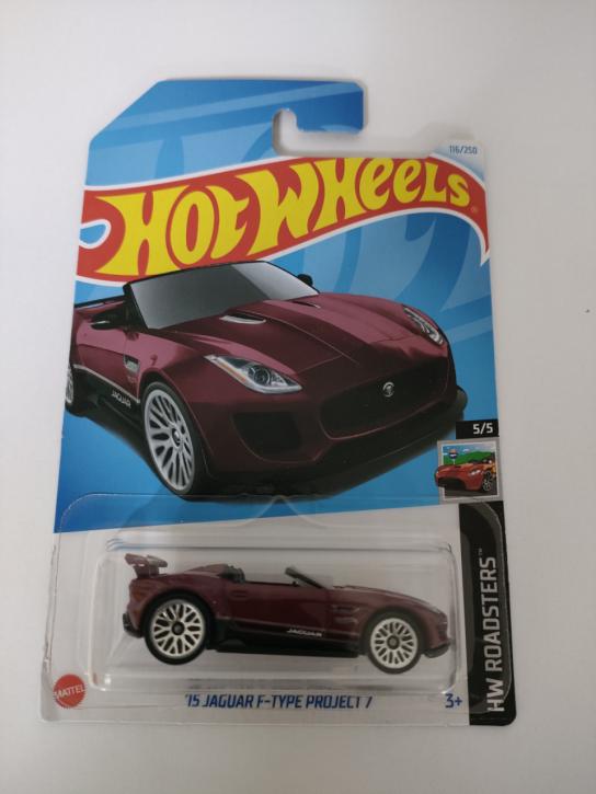 Hot Wheels '15 Jaguar F-Type Project 7 Purple image